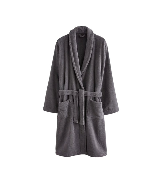 Custom bath robe sample with premium fabric finish produced by Middleman Sourcing.